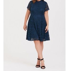 NAVY LACE SKATER DRESS